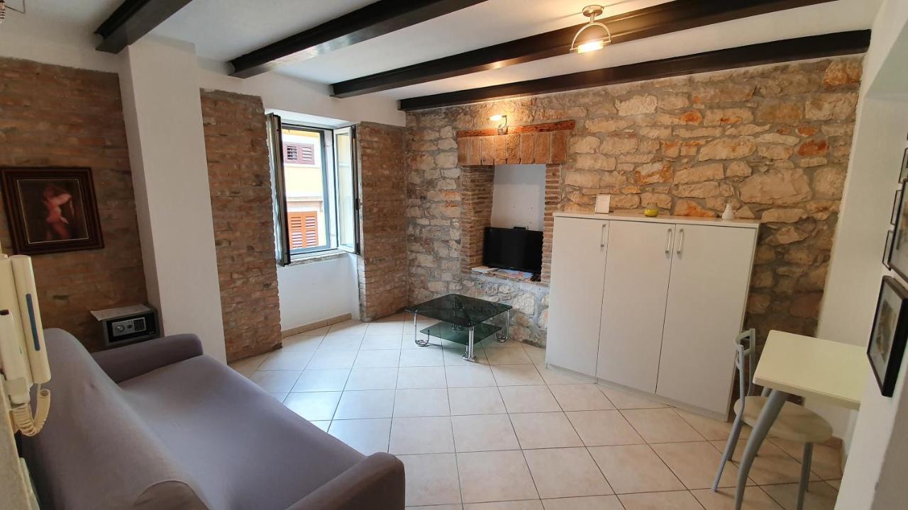 Apartments Villa Ernesta Rovinj Eksteriør bilde