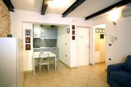 Apartments Villa Ernesta Rovinj Eksteriør bilde
